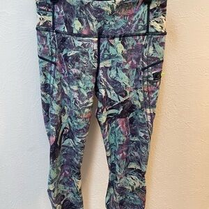 Lululemon cropped leggings